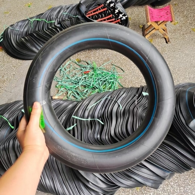 Tensile strength 10.5 Motorcycle Tire Tubeless Tire 140 60 17 in Qingdao Port