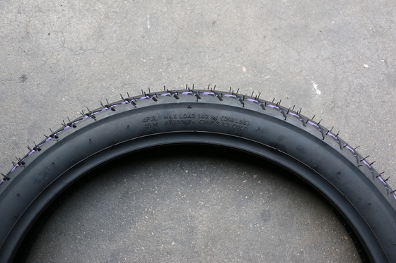 Qingdao Loading Port Supply 60/100-17 70/100-17 Motorcycle Tires with Tire Casin