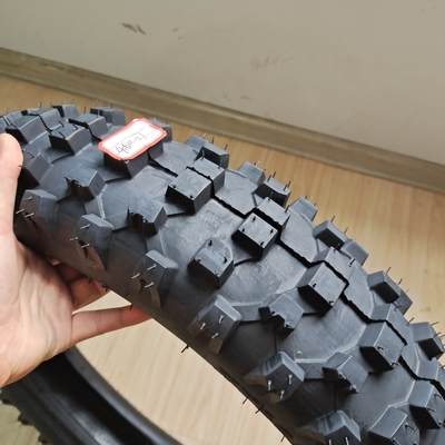 Motorcycle Tyre 4.60-17 Tubeless And Tube with Produce Capacity 5000 pcs per day