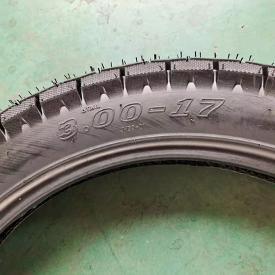 Qingdao Port Loading 300X17 Firestone Tires Motorcycle with Extended Service Life