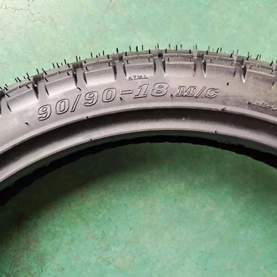 90/90-18 Racing Motorcycle Tyre Tubeless Tyre Durable Work Life 20000 KM Tire Casing