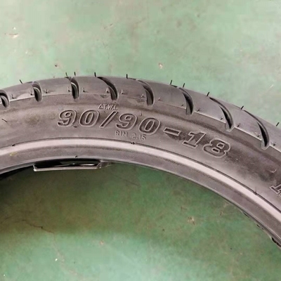 Highly Durable 90/90-18 Popular Pattern Motorcycle Tire with 5000 pcs per day Output