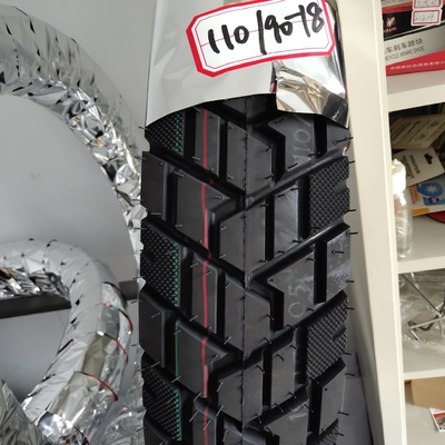Loading Port Qingdao of Super Motorcycle Tyre 110/90-18 with Natural Rubber Nylon