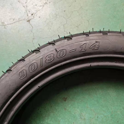 5000 Pcs Per Day Production Capacity Motorcycle Tyres with Deep Design Pattern