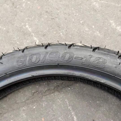 Nature Rubber Tubeless 90/90-18 Motorcycle Tire with Spare Part Work Life 20000 KM