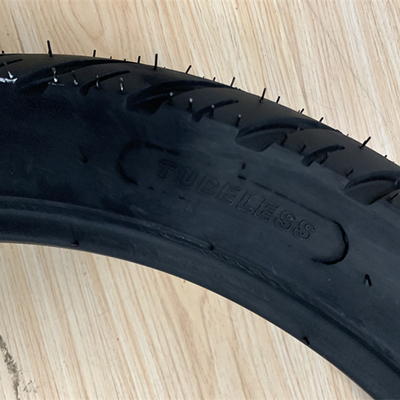 Deep Design Super Rubber Motorcycle Tyre 90/90-17 for Repair/Replacement Purpose
