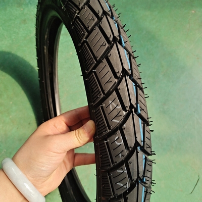 Deep Design Motorcycle Tires 275-17 5000 Pcs Per Day Capacity and Deep Pattern Design