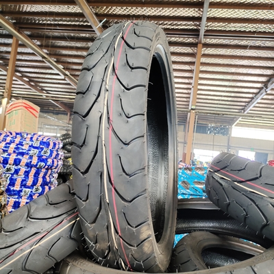 110/70-17 Motorcycle Tire 110/70/17 Pattern Tire Casing for South America Market
