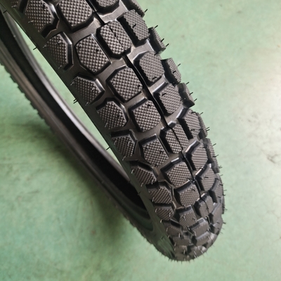 35%-55% Rubber Content Motorcycle Tyre 3.00-18 for and Long Work Life of 20000 KM