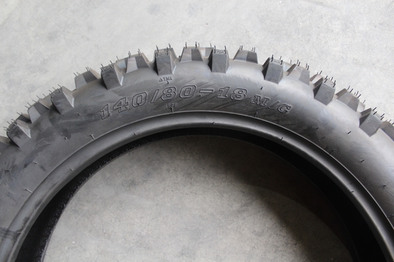 TL 6.8KG 140/80-18 140/80/18 140 80 18 Chinese Rubber Motorcycle Tire for Qingdao Port