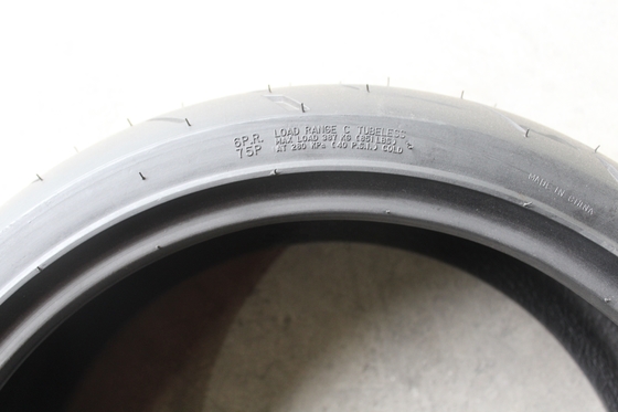 High Load Capacity Motorcycle Tubeless Tyre 180/50/17 TL for Your Motorcycle