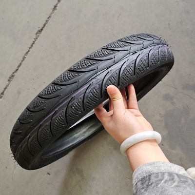 80/90/17 Moto Tires 6PR/8PR Tire Casing for Durable and Dependable Performance