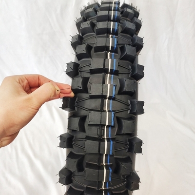 Japan Market Motocross Tire 110/100-18 120/100-18 120/90-18 with Deep Tread Pattern