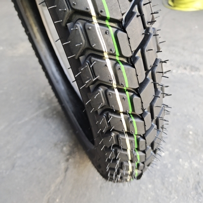 Heavy Duty Motorcycle Tyre 2.75-18 for 20000 KM Work Life Delivery Time Within 25 Days