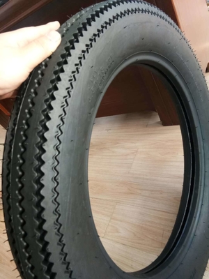 150km/h Speed Rate Sawtooth Pattern Motorcycle Tubeless Tire 4.00-19 for African Market