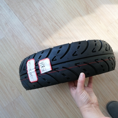 Motorcycle Tire 120/70-12 Tubeless with 35%-55% Rubber Content from Qingdao Port