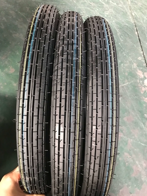 Motorcycle Tire/Tyre 3.00-17 3.00-18 with 6/8 PR PLY Rating and Taiwan Technology