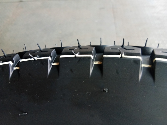 110/90-18 110/100-18 120/90-18 120/100-18 Motorcycle Off Road Tyre with Tire Casing