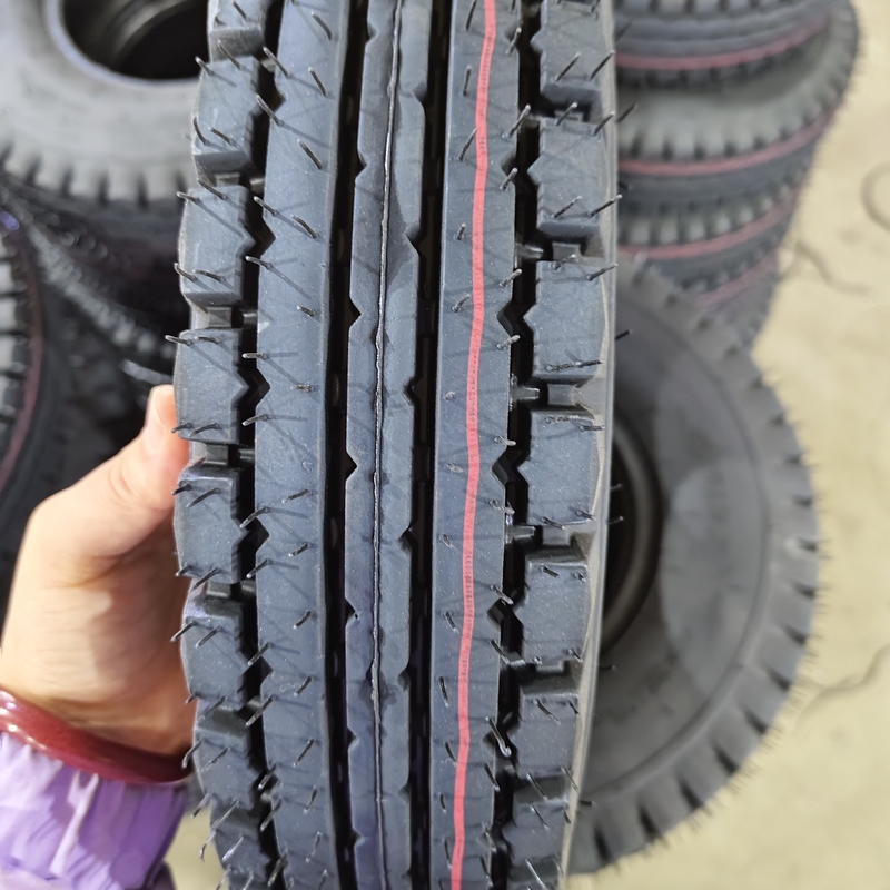 6pr/8pr Ply Rating 4.00-8 Motorcycle Tires for Tire Producer
