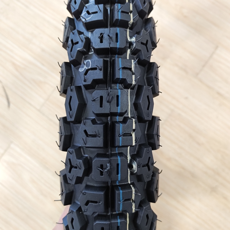 Raw Material Nature Rubber Steel Nylon TT/TL Motorcycle Tire 4.10-18