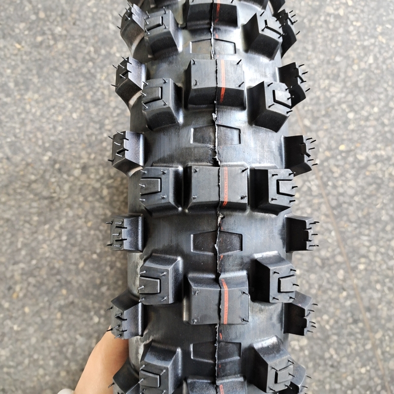 Tensile strength 10.5 Gumm Tire Super Super Soft for Heavy Duty Applications