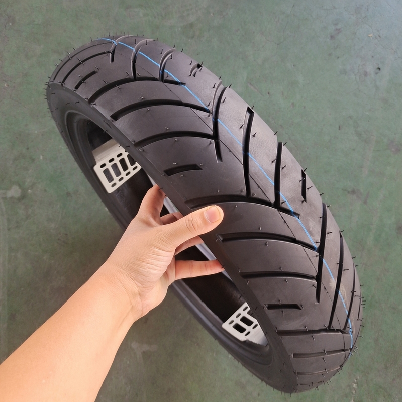 110/80-17 Motorcycle Tire from Taiwan with Natrual Rubber and 6pr/8pr Ply Rating