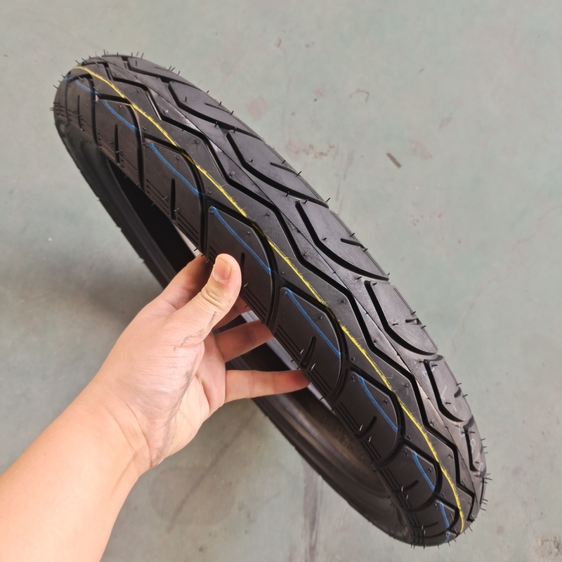35%-55% Rubber Content Tubeless Motorcycle Tyres 80/90--17 with and OEM Acceptable