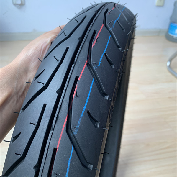 Philippines Market 80/90-17 Motorcycle Tires with Deep Design Pattern and Long Work Life