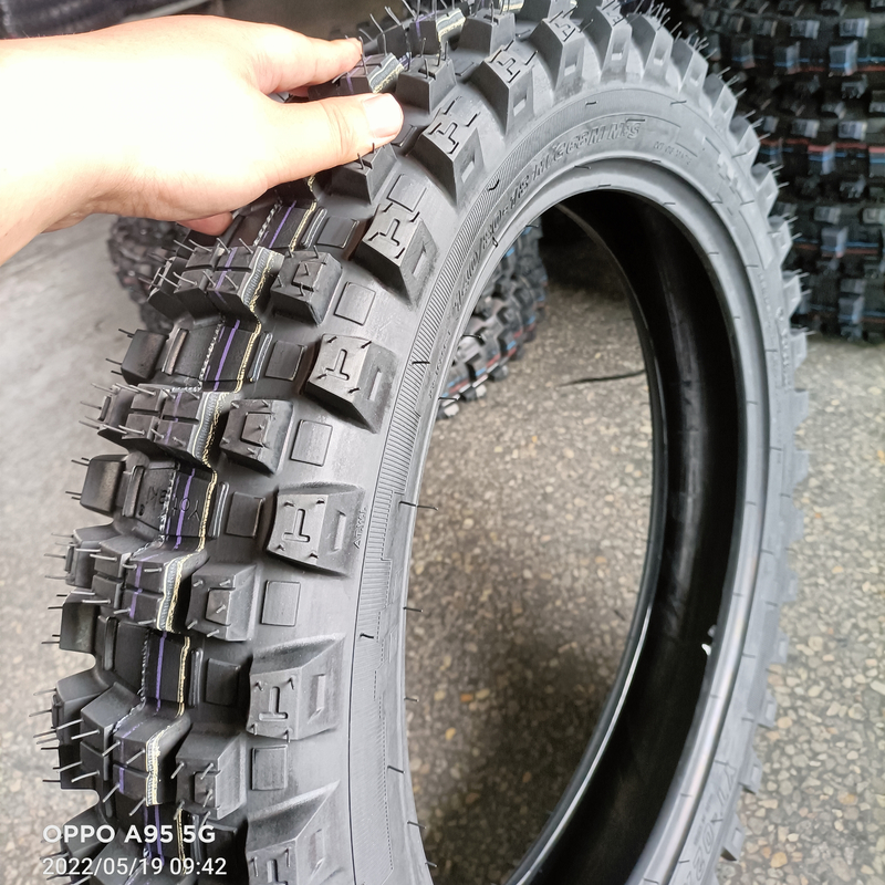 Soft Tire Casing 110/100-18 110/90-19 100/90-19 140/80-18 120/100-18 100/90-18 90/90-21