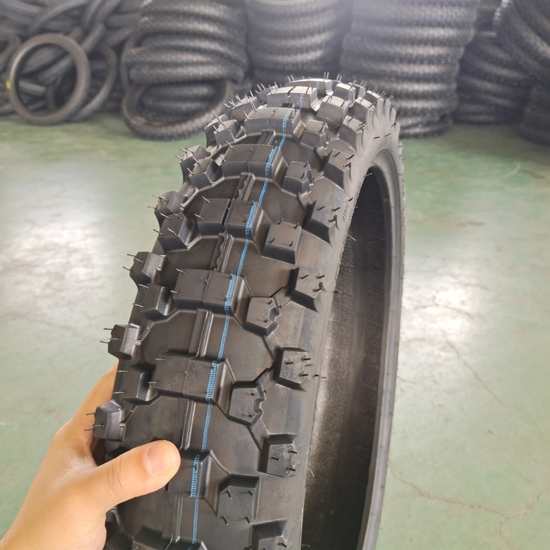 35%-55% Rubber Content Nylon Motorcycle Tires110/70-17 for Qingdao Distributors