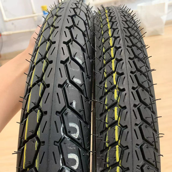 60/100-17 Motorcycle Tires with Durable Tire Casing Made in Thailand 25 Days Delivery