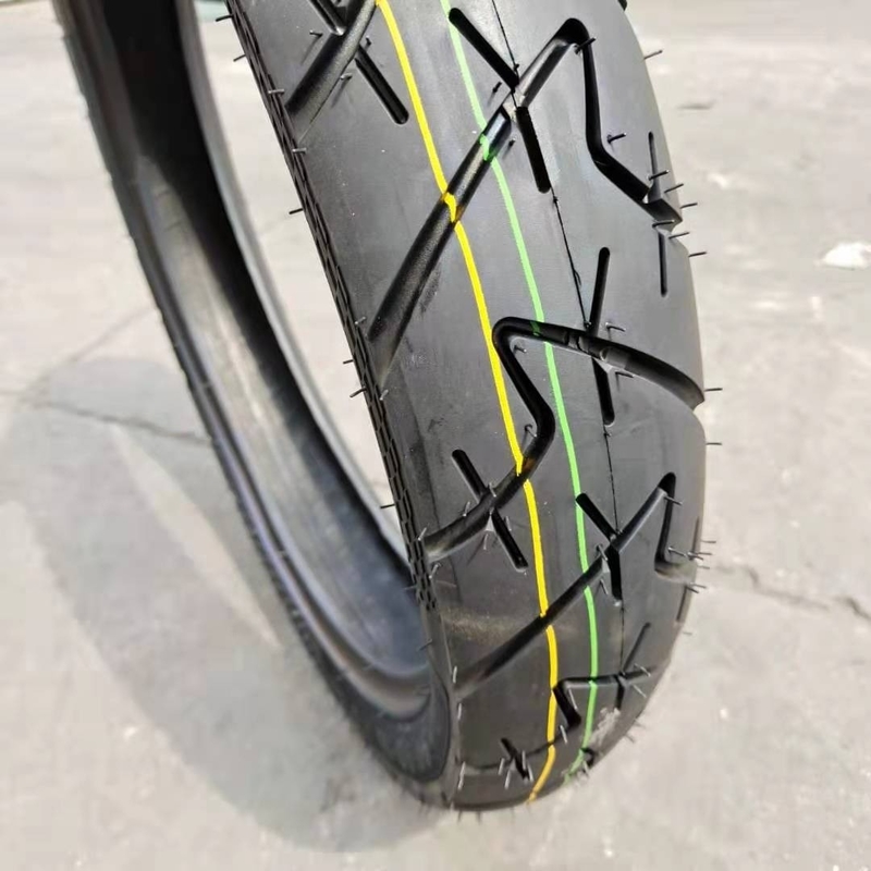 Fast Shipping Within 25 Days 90/90-18 Motorcycle Tires with and Deep Design