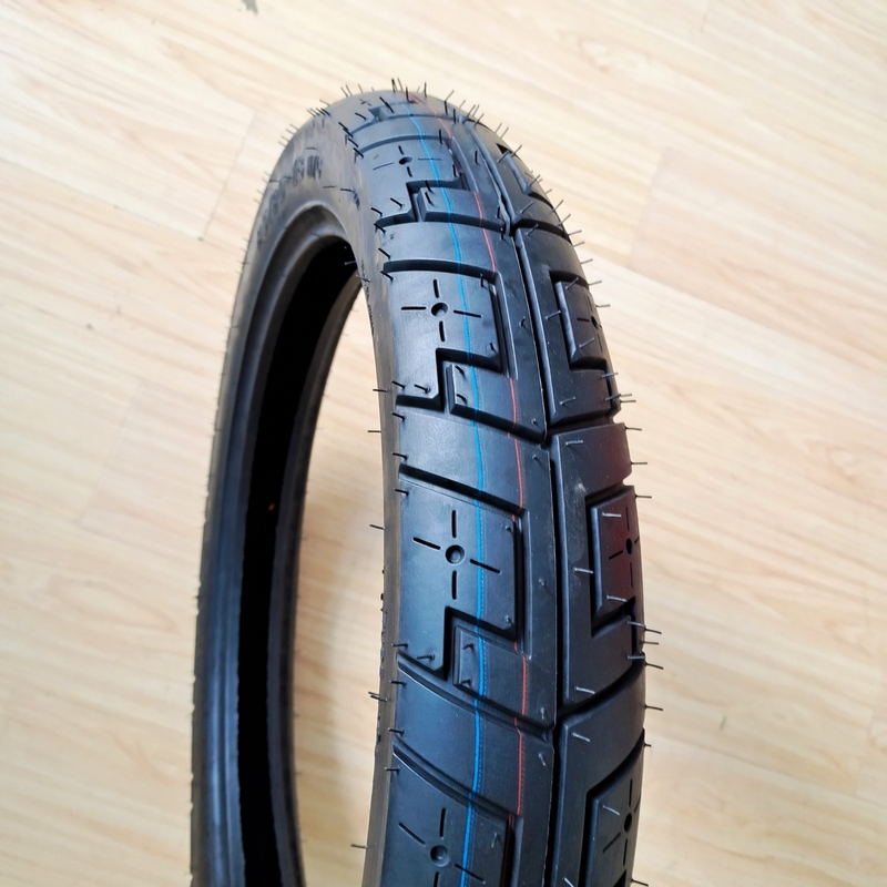 90/90-18 Black Rubber Round Motorcycle Tyres for OEM Acceptable and 6pr/8pr Ply Rating
