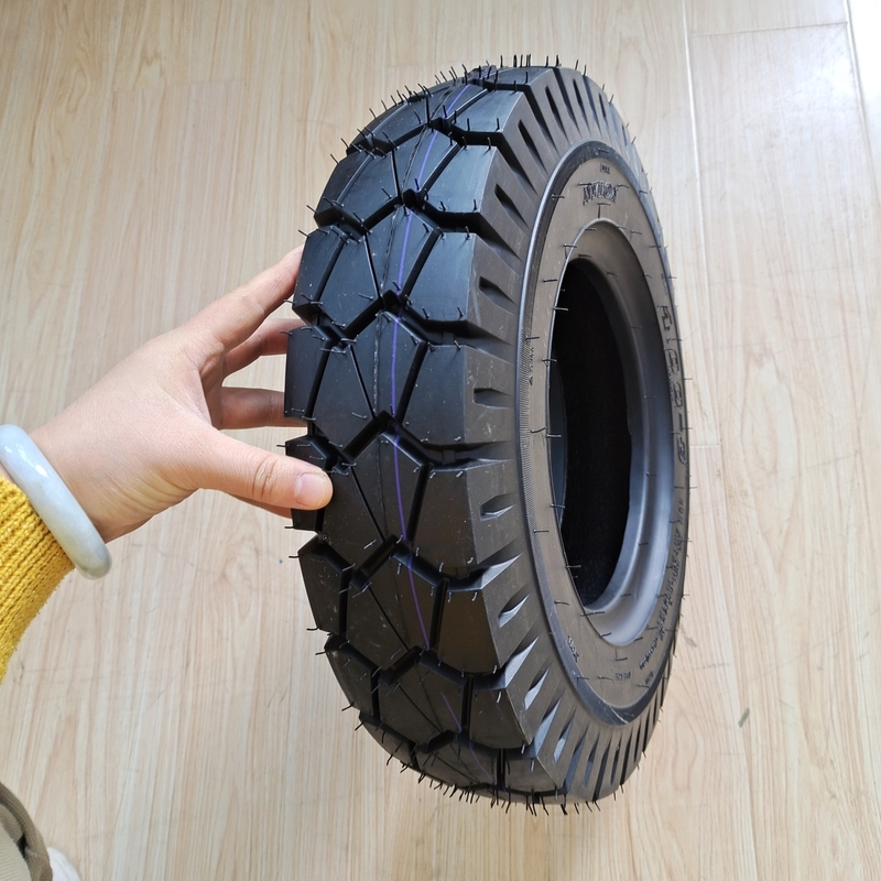 OEM Acceptable Motorcycle Tyre High Speed Tyre 4.00-8 with Nature Rubber Steel Nylon