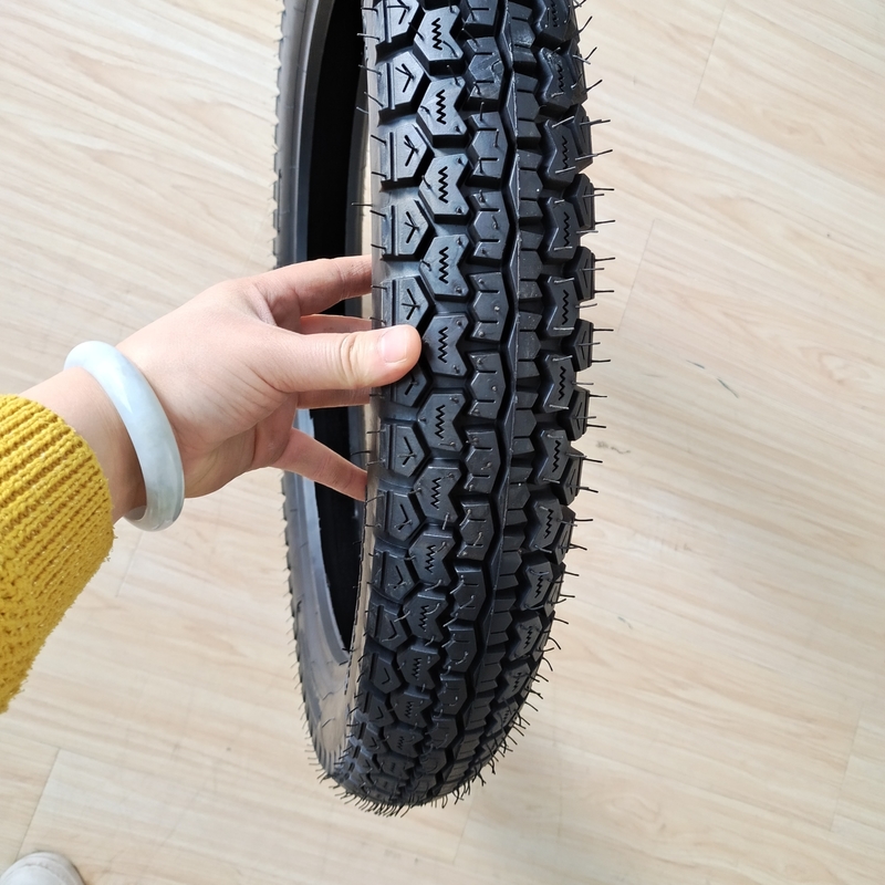 3.25-18 Motorcycle Tires Black Tubeless from with Raw Material Nature Rubber Steel Nylon