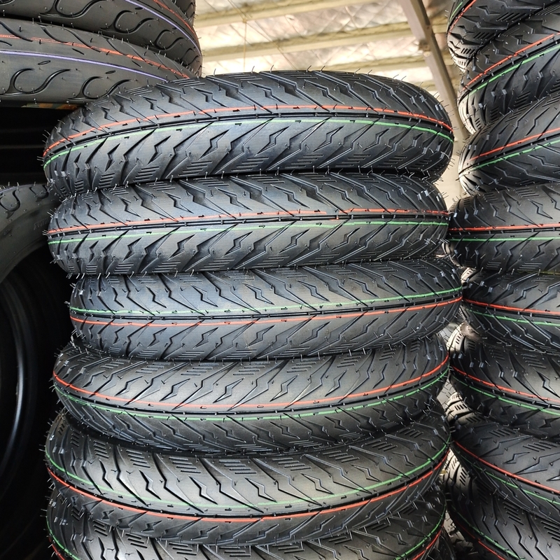 Racing 100/80-14 Motorcycle Tires with 35%-55% Rubber Content and Tire Casing