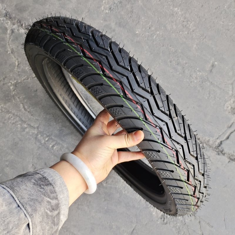Natrual Rubber Motorcycle Tyre 2.75-16 2.75-17 2.75-18 2.50-17 9090-18 with Raw Material