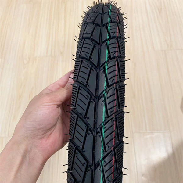 Motorcycle Accessories 17 Inch Tire Casing for African Market Needs