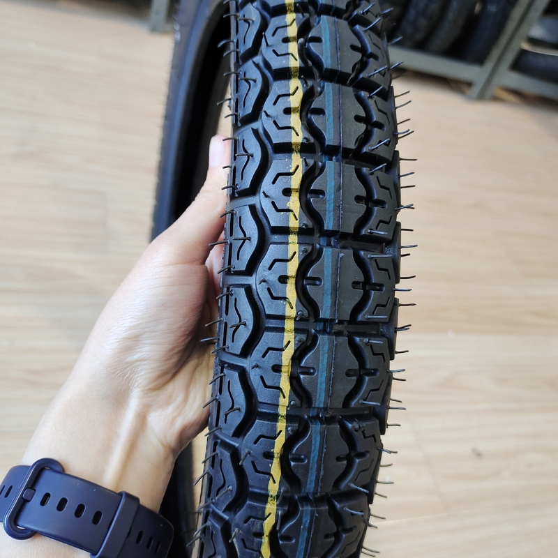 Durable Tire Casing Motorcycle Tyre 275x17 2.75-17 275.17 with 35%-55% Rubber Content