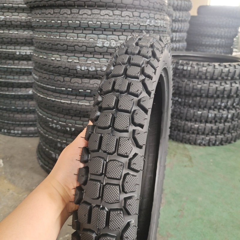 35%-55% Rubber Content Natrual Rubber Motorcycle Tyre 3.00-18 Tubeless Tires at Best