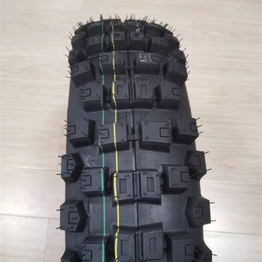 140/80 18 Motorcycle Tires with 20000 KM Work Life and 5000 pcs Daily Production Capacity