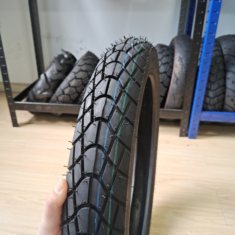 90/80-16 Black Tire Casing Motorcycle Tire Perfect for Your Business Needs