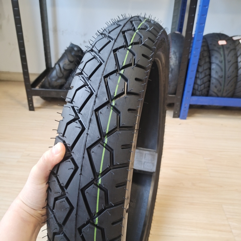 10090-18 TL Motorcycle Tyre with Nature Rubber Steel Nylon Material and OEM Acceptance
