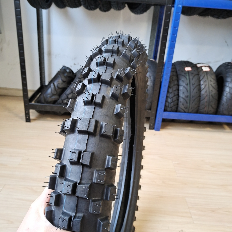 80/100-21 Natrual Rubber Motorcycle Tire The Perfect Balance of Performance and Durability