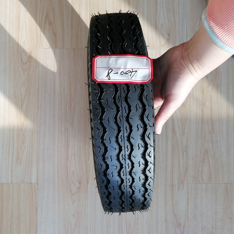 OEM Acceptable 4.00-8 Motorcycle Tube Tyre for Two Wheeler MRF at Affordable Cost