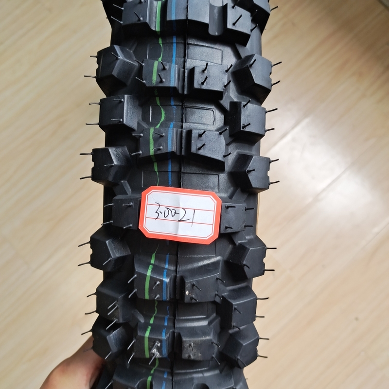 Tire Casing Super High Rubber Motorcycle Tires 3.00-21 at Loading port Qindgao Port