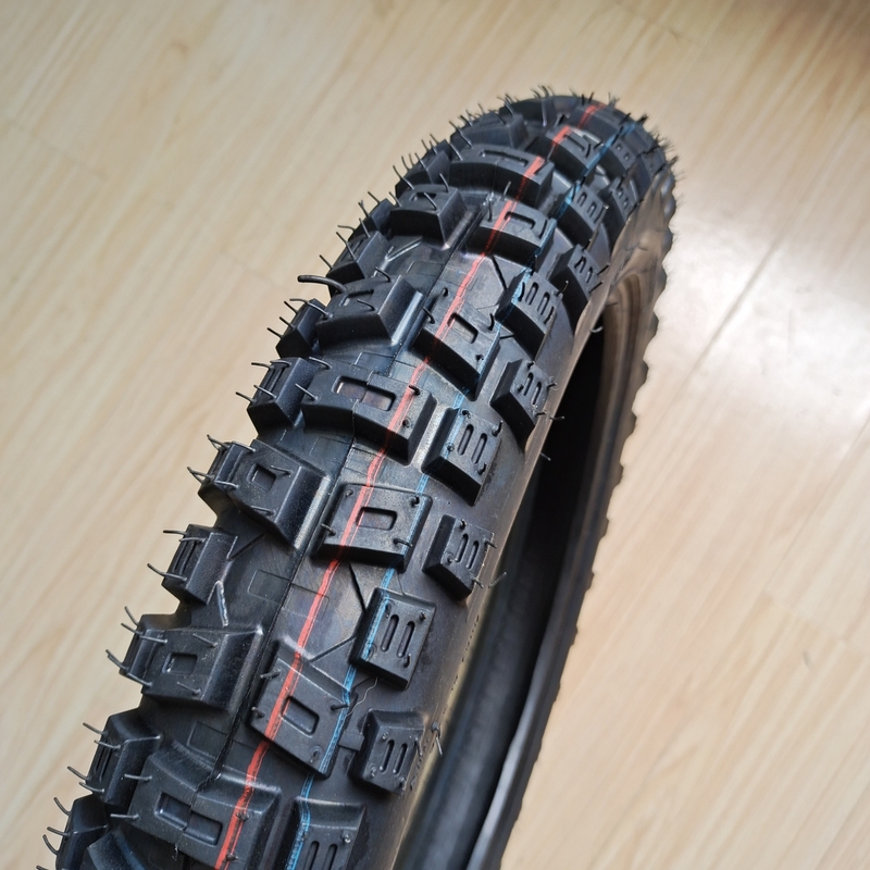 Panther Motorcycle Tyre/Tire 3.00-17 for Loading Port Qingdao and 20000 KM Work Life