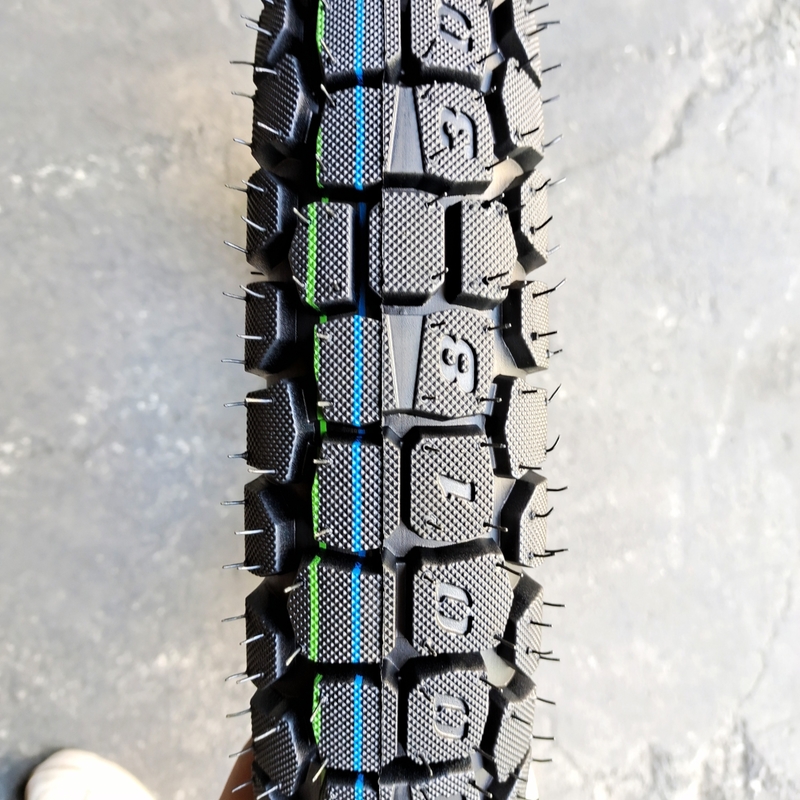 Tire Casing 3.00 18 Motorcycle Tire 300-18 for Performance