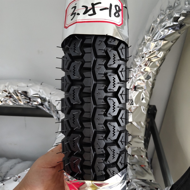 Super 110/90-18 Rubber Motorcycle Tyre for and OEM Acceptance 3.5 KG Weight