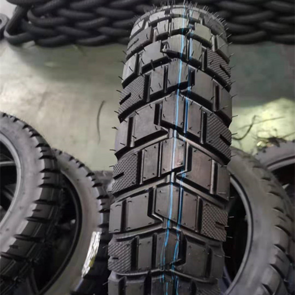Deep Design Motorcycle Tires 90/90-18 for Qingdao Port High Performanc